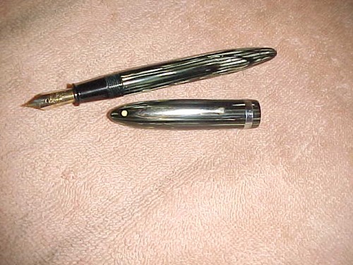 Relleno de palanca Sheaffer a rayas grises - oro 14k y placa de por vida nuevo en caja - punto blanco