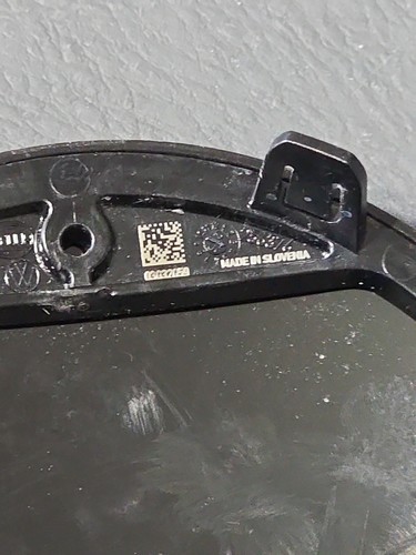 2022-2025 Volkswagen Jetta Taos Front Emblem Grill Radar OEM 5H0853601M - Bild 5 von 5