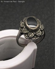 Vintage Sterling Silver 925 Black Onyx Flower Patina Ring Beautiful Piece Great