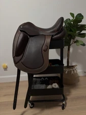Colbert Brothers Dressage Saddle 17 UGS System Interchangeable Gullet