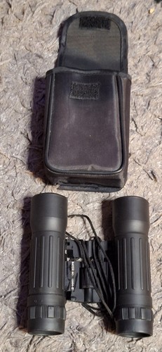Binoculars 10x25 Compact Lightweight Pocket Black With Straps Bird Watching - Picture 7 of 13
