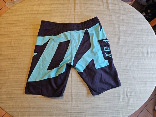Fox Racing Board Shorts Men's Size 40 Black And Green - Picture 2 of 3