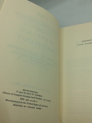 THE COMING CRISIS OF WESTERN SOCIOLOGY - Alvin W. Gouldner - 1970 - science - Imagen 3 de 6