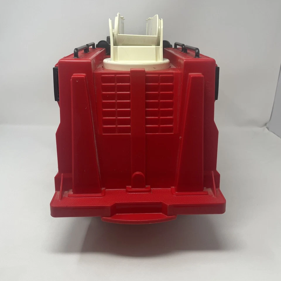 Tonka NO. 5 fire truck With Ladder On Side Of Truck FIRE TRUCK METAL & PLASTIC - Image 3 of 4