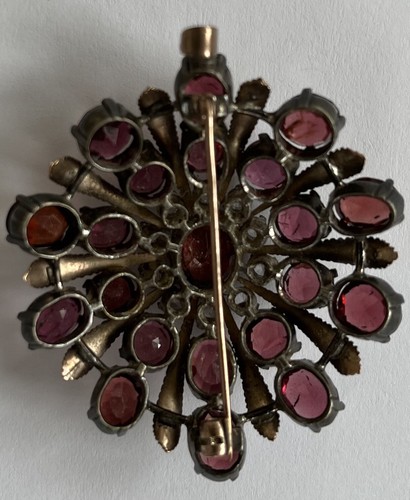 Vintage Miriam Haskell Un Signed Garnet Color Rhinestone Pendant Brooch - Picture 2 of 5