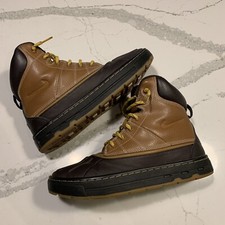 Nike ACG Duckboots Hiking Woodboard Tan Womens 7.5