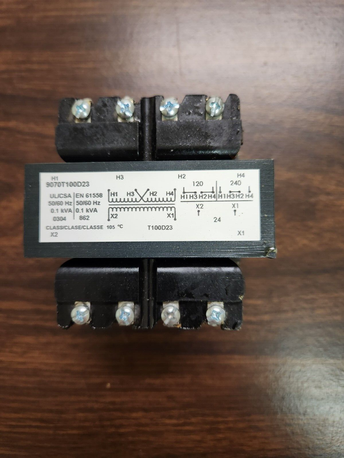 Square D, control transformer, Cat.# 9070T100D23,  Prim.  120/240, Sec. 24 volts