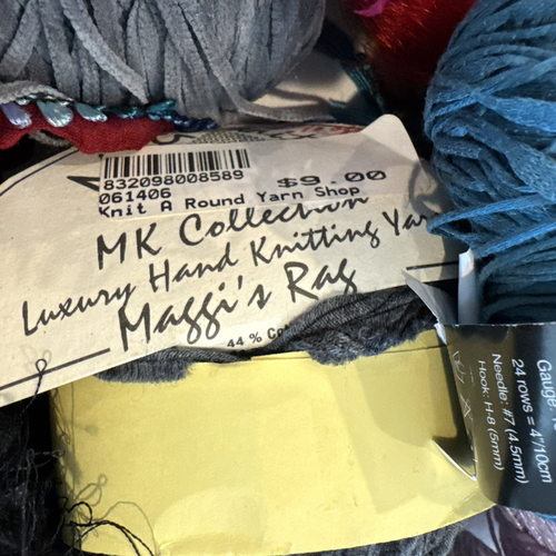 Destash! Mixed Weight and Colors, Lot Of 7+ Yarns, All New - Picture 6 of 9