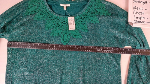 Maurices Women's Size L Sparkly Emerald Green Sweater with Embroidered Collar - Picture 10 of 12