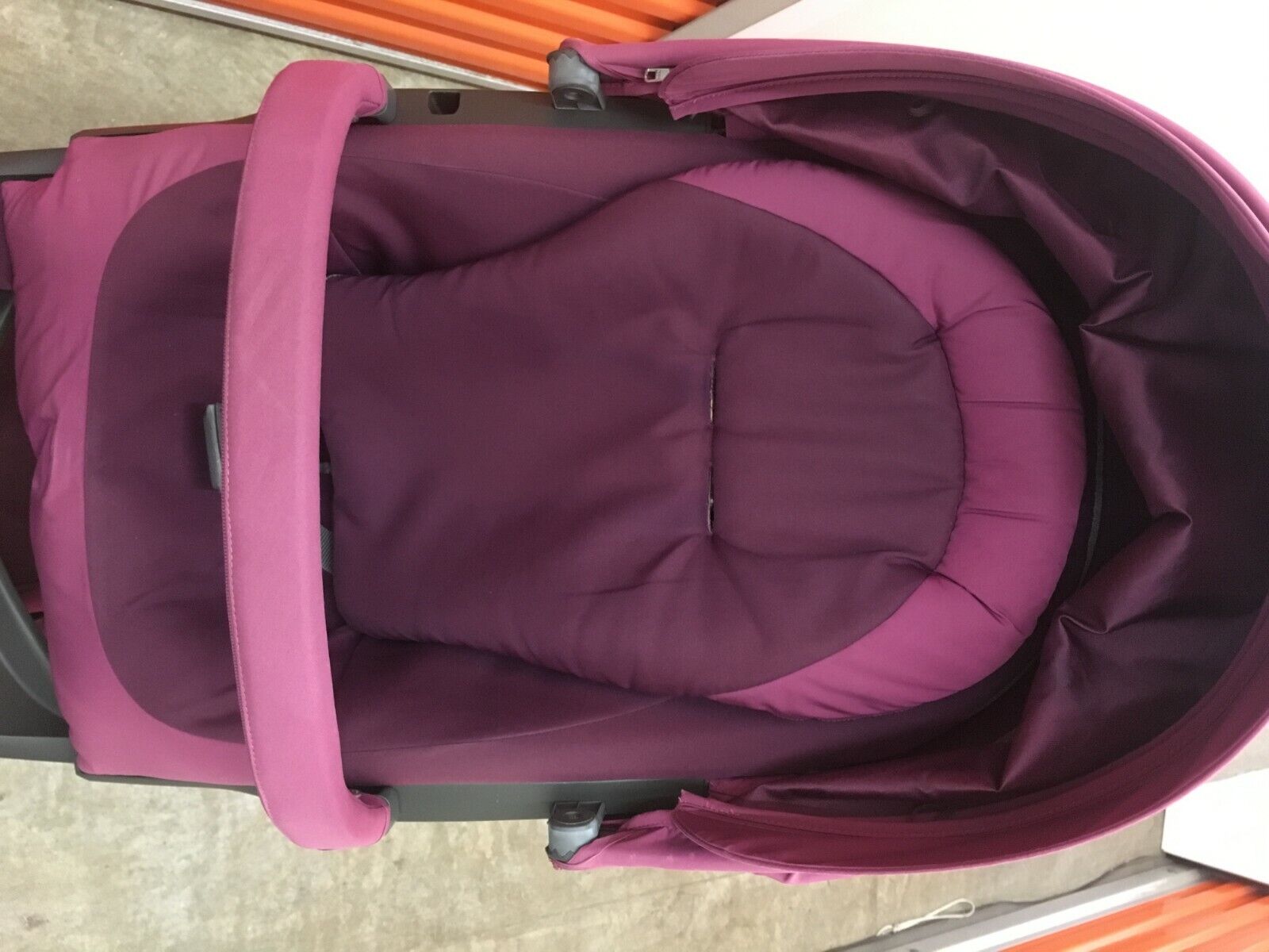 Purple Stokke xplory stroller, carry cot, sibling board &pram pack, free pickup セールサイトの通販 ストッケベビーカー Stokke Purple Stroller 三輪車/乗り物
