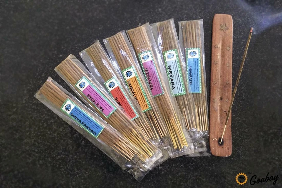 Exclusivo palo de incienso genuino hecho a mano RamaKrishna Goa enrollado a mano AROMAS SUPERIORES Foto 2 de 4