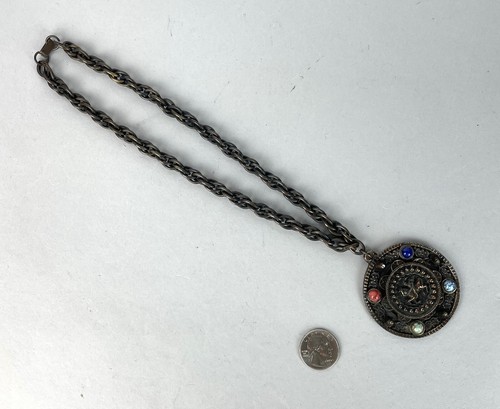 Vintage 1960s Medieval-Style Equestrian Round Amulet Necklace 17.5" - Picture 2 of 7