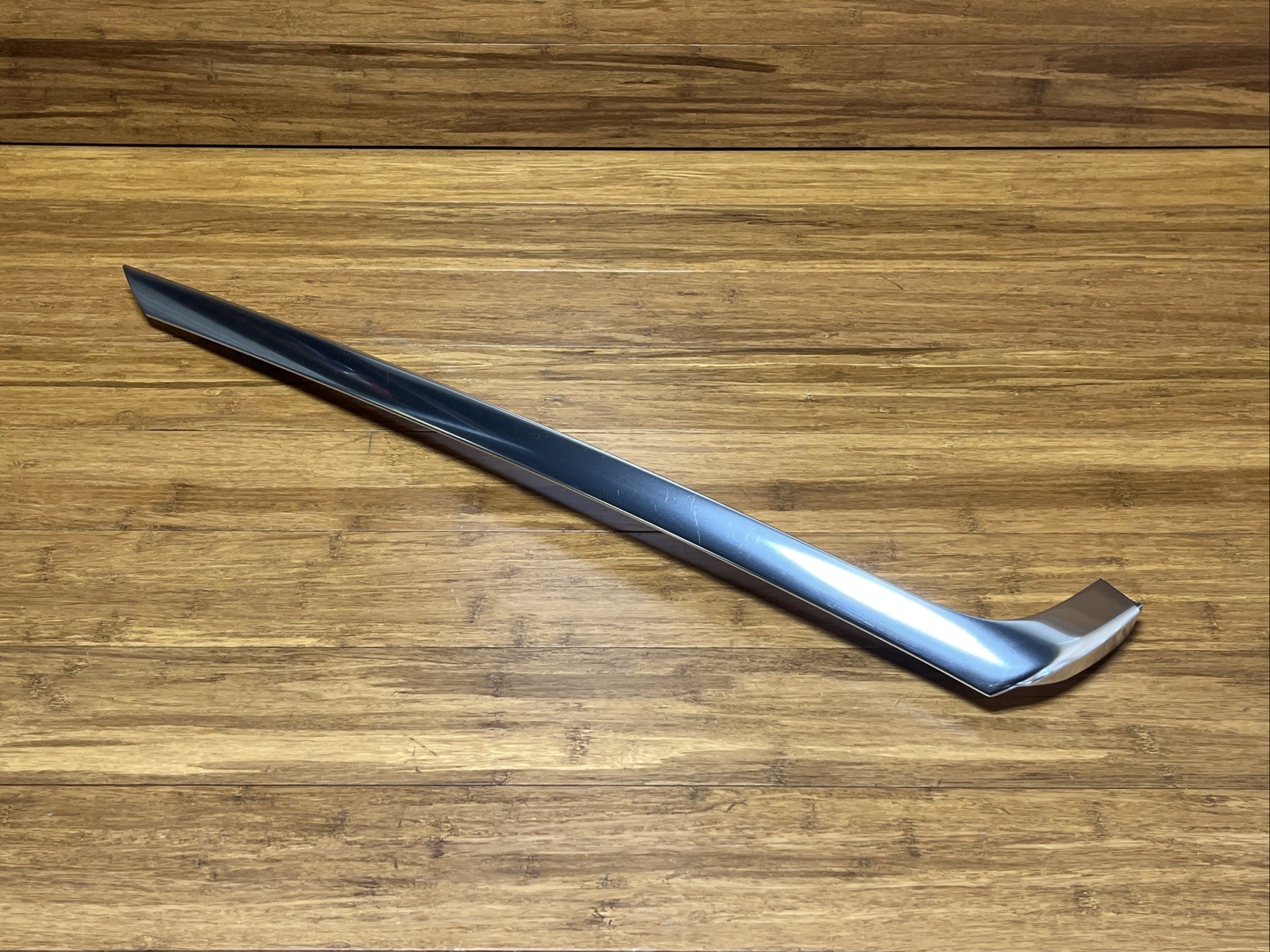 2017-2023 Rolls Royce Dawn RR6 Front A Colum Left Molding Cover 7370145 OEM NOTE