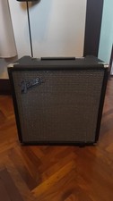 Fender rumble 25 bass guitar amplifier