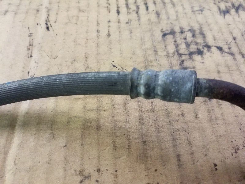 MANGUERA HIDRÁULICA FRENO DELANTERO IZQUIERDO 2X2 | SE ADAPTA 00 01 02 03 04 05 FORD EXCURSION Foto 4 de 4