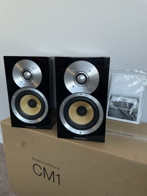B&W CM1 Regallautsprecher PAAR Hochglanz schwarz Gloss Black Bowers&Wilkins OVP