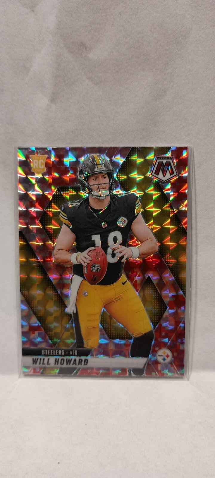 2025 Panini Mosaic - Rookies Will Howard #318 Red Camo Mosaic Prizm (RC)