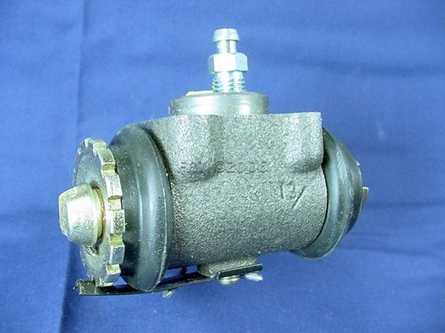 Cilindro de rueda de freno Qualitee para camioneta 71-78 Ford Courier MAZDA TRASERO IZQUIERDO Foto 2 de 3