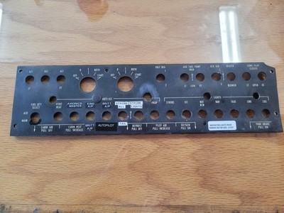 Beechcraft E55 Baron Circuit Breaker Panel