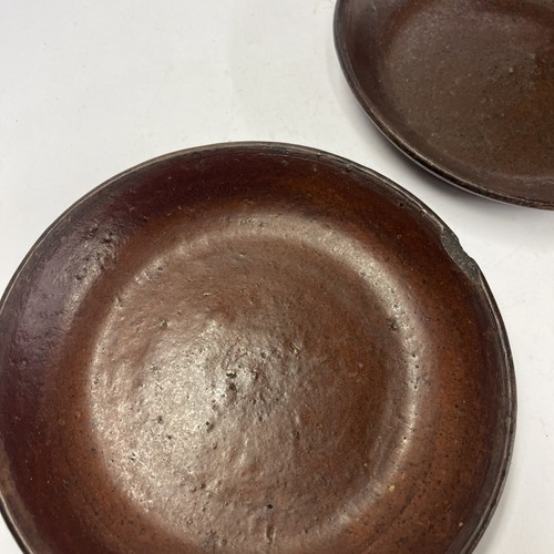 Coppia di piatti antichi in ceramica rossa PA orientale del 1800 - Foto 10 di 18