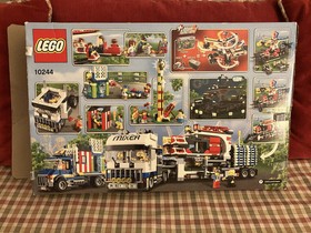 LEGO 10244 Fairground Mixer 100% COMPLETE w/manuals, box, minifigs RETIRED