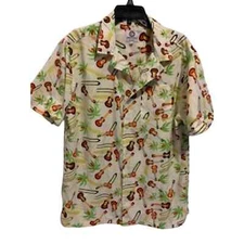 Resolution Clothing Hawaiian Guitar Mens Large Shirt