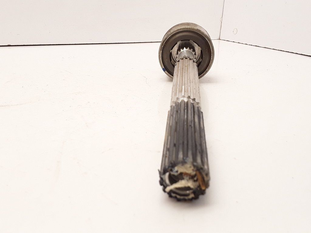BMW E61 E60 520D 130kW 2008 LHD Steering column universal joint 