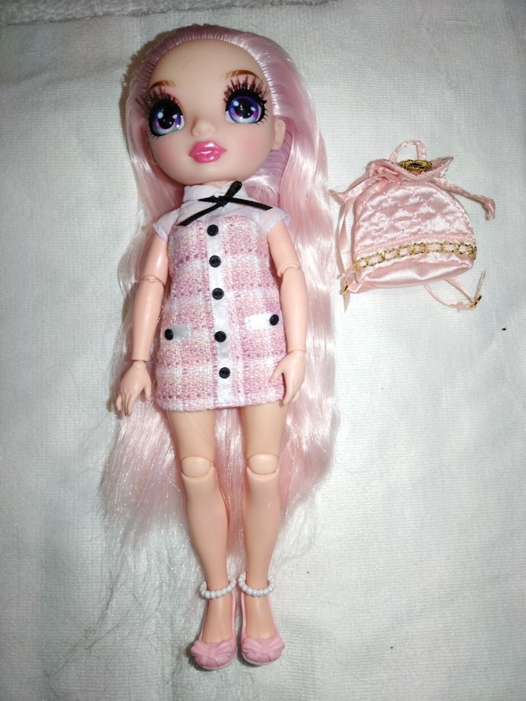 Rainbow High Doll BELLA PARKER HIGH JNR HIGH With BAG