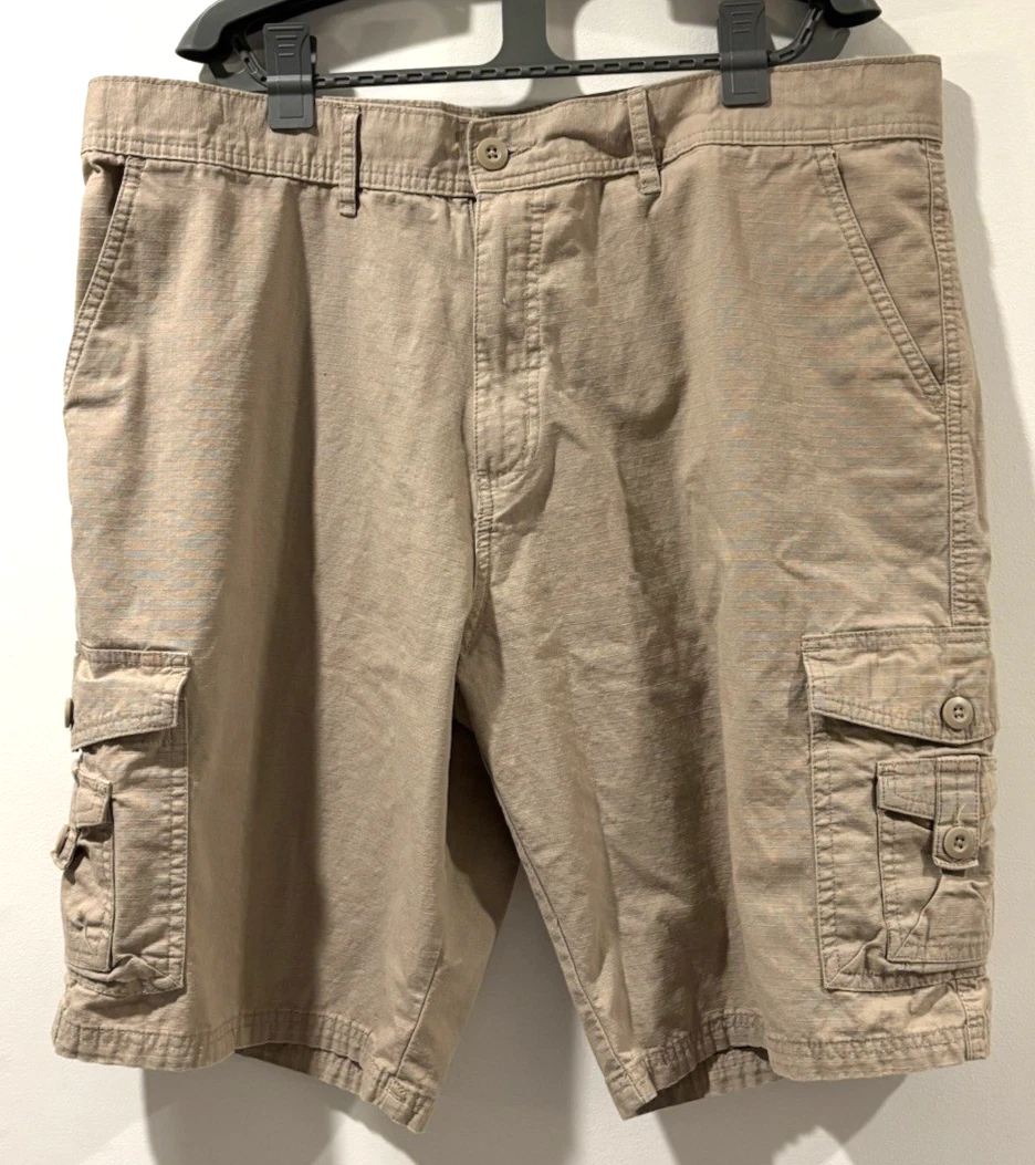 Mens ARCHITECT Jeans Co. Size 40 Khaki 6-Pocket Cargo Shorts Relaxed Fit Tan