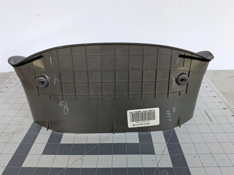 2003 GMC Envoy Dash Cluster边框深锡15032544 — 第 2/4 张图片