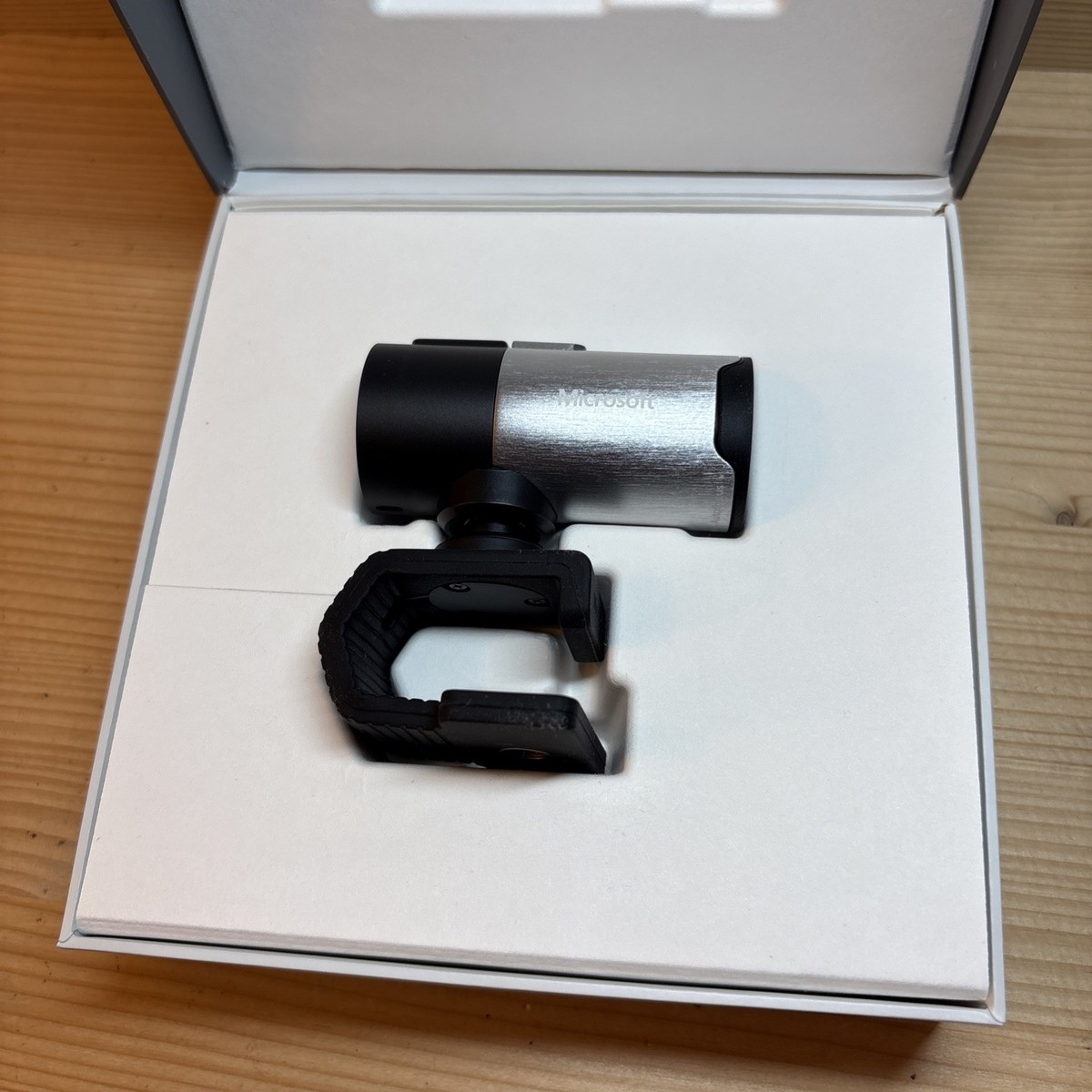 MICROSOFT LifeCam Studio WEBCAM 1080P Full HD USB Web Camera Model