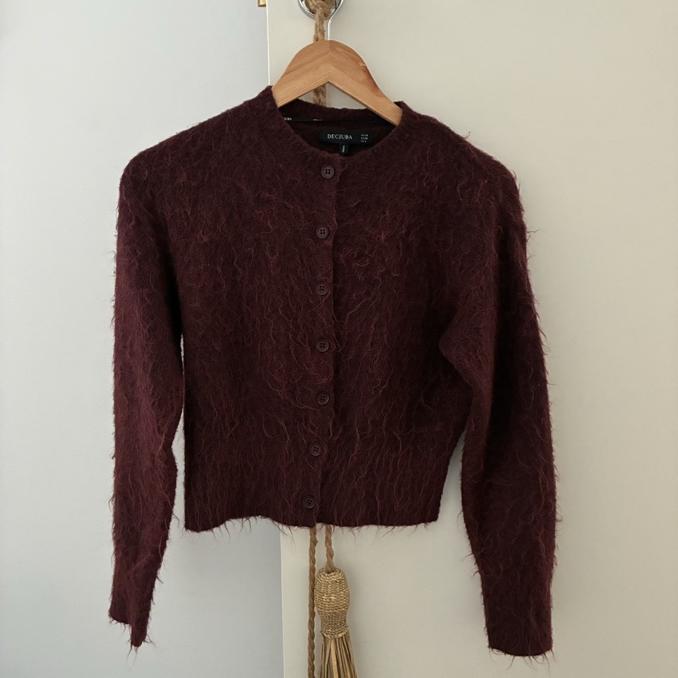 Decjuba Celeste Fluffy Knit Button Cardigan Crew Neck Womens Burgundy Size XS