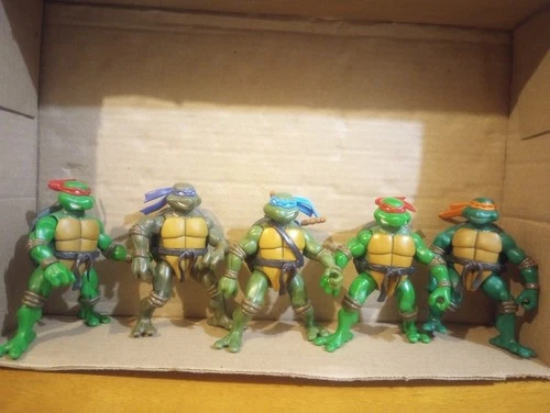 Vintage Lot Of Teenage Mutant Ninja Turtle Action Figures Lot Of Five