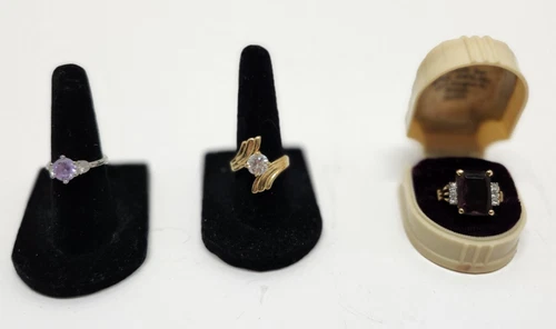 Vintage & Costume Jewelry Lot Of 3 Mixed Rings With Gemstones