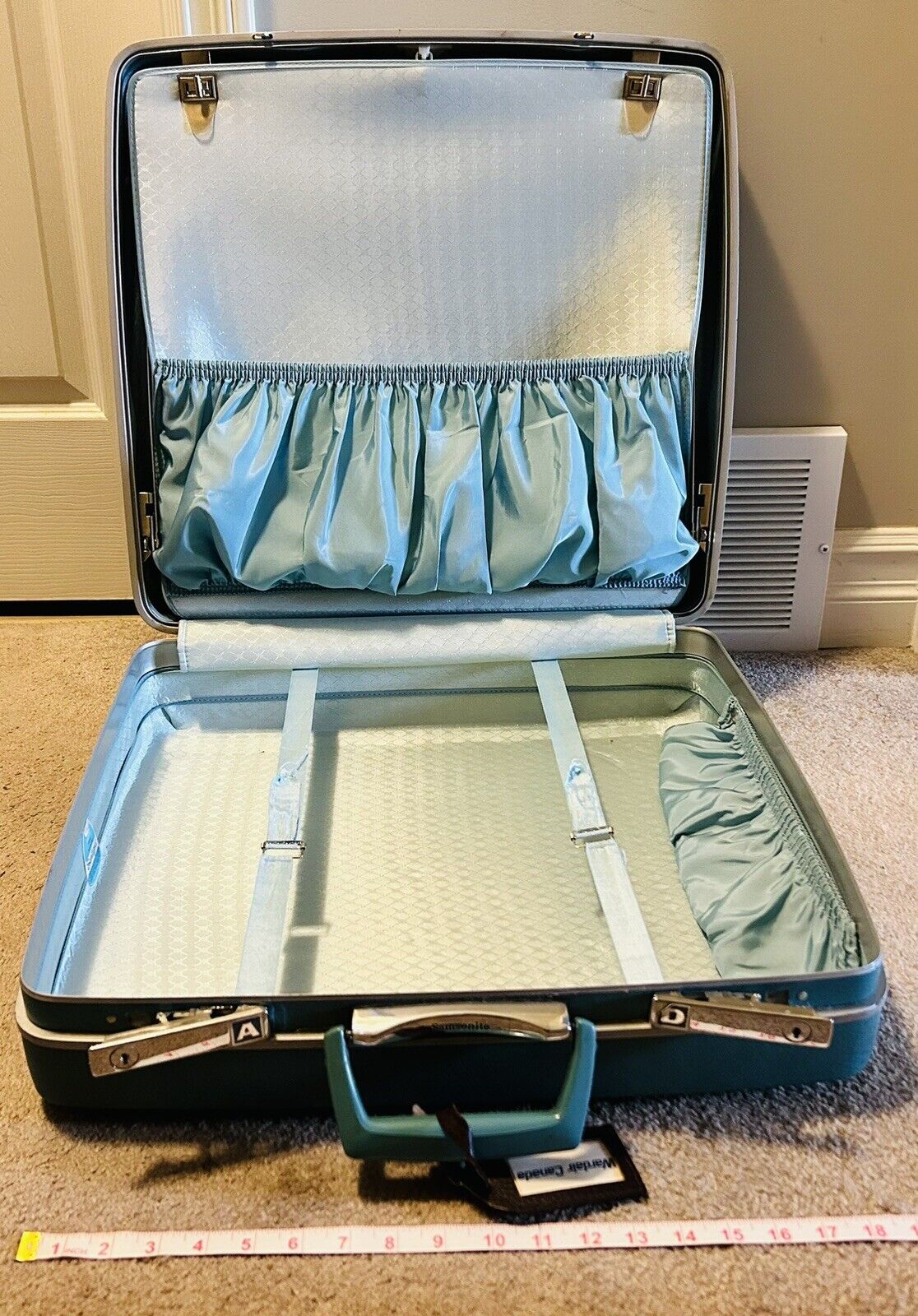 Set of 2 Samsonite Silhouette Travel Suitcase Luggage Hard Shell Vtg No Keys