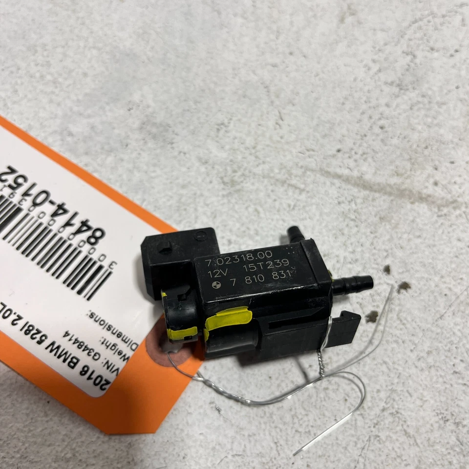 2011 - 2016 BMW 528I F10 ELECTRIC VACUUM SWITCH VALVE SOLENOID OEM - Imagem 2 de 4