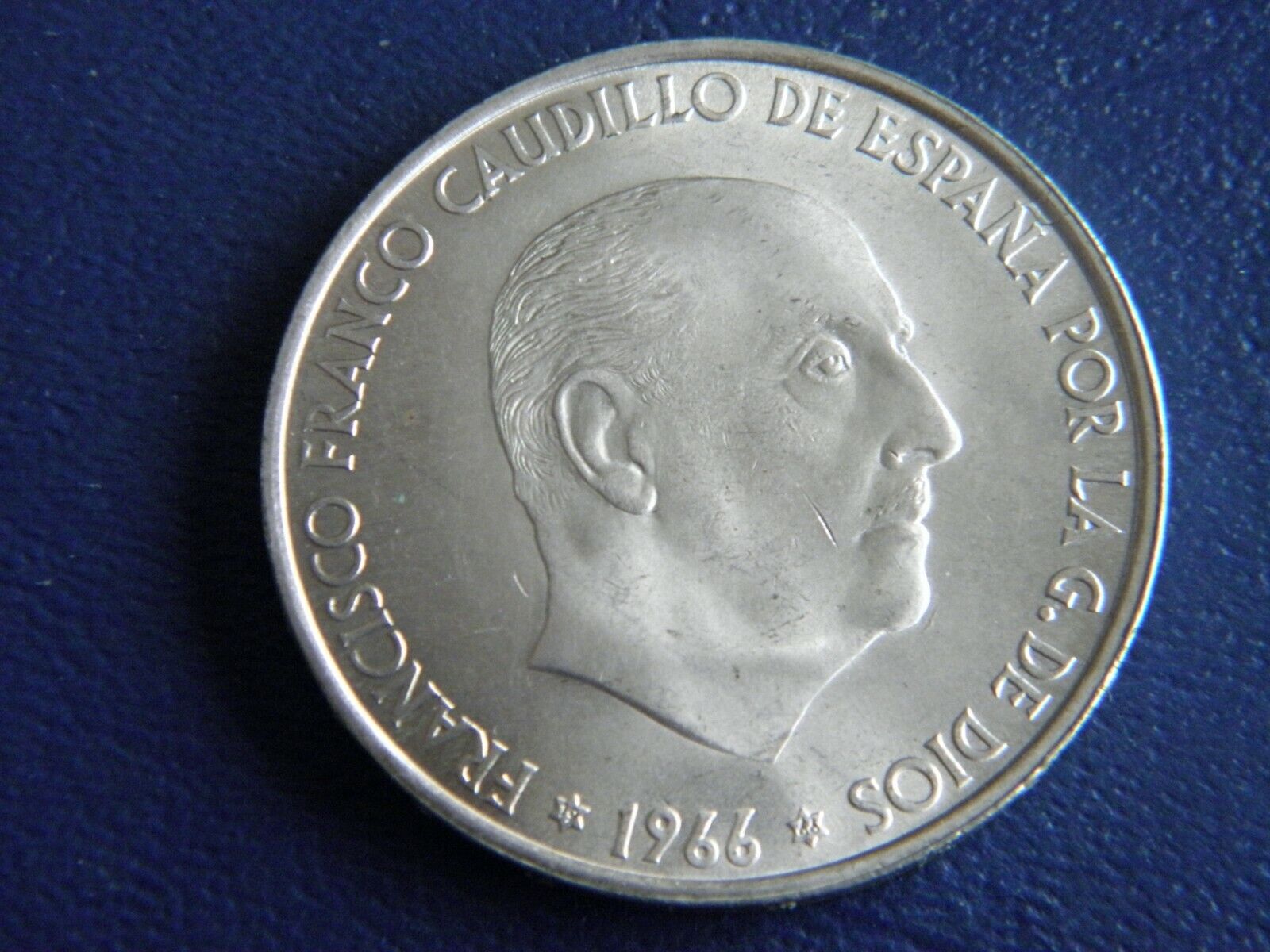 1966 (66) Spain 100 Pesetas Silver Coin-Francisco Franco -21-1028