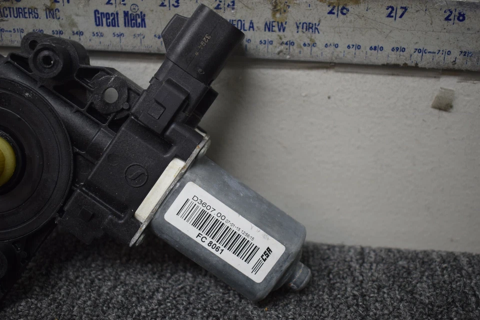 JAGUAR XJ WINDOW REGULATOR FACTORY OEM - Image 3 of 4