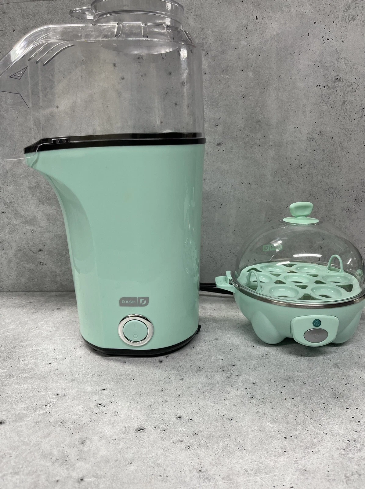 DASH Rapid Egg Cooker + Dash popcorn Maker Appliance Lot Combo!