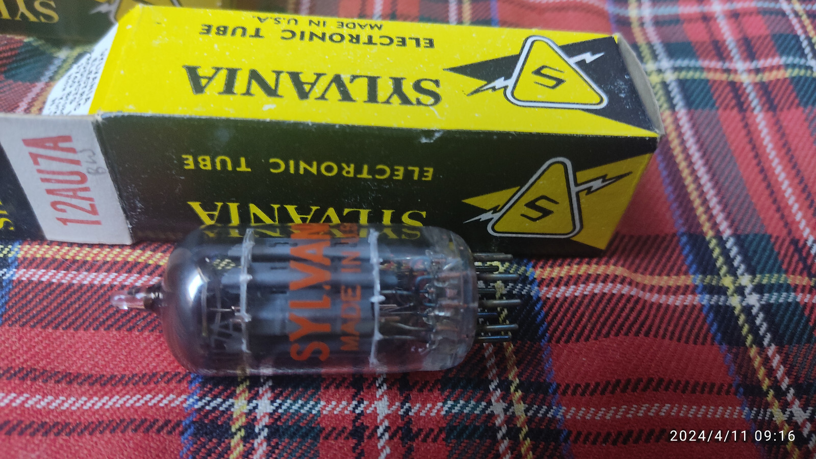 Tube Sylvania 12AU7A ECC82 NOS NIB double triode américaine