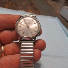 VINTAGE  MEN'S WRISTWATCH CARAVELLE TRANSISTORIZED  FOR PARTS REPAIR NOT RUNNING