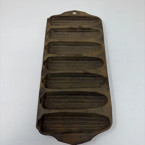 Griswold No. 273 Cast Iron Crispy Corn Stick Pan #930 A Muffin Cornbread