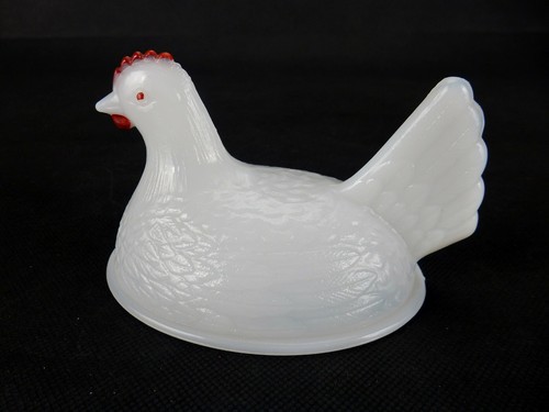 Vintage Indiana Glass Covered Candy Dish, Milk Glass, Hen Sitting On Nest - Picture 12 of 12