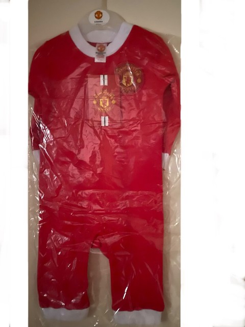 man utd baby sleepsuit