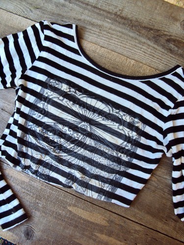 Urban Outfitters Corner Shop Elephant Stripe Tee Black & White Long Sleeve, S