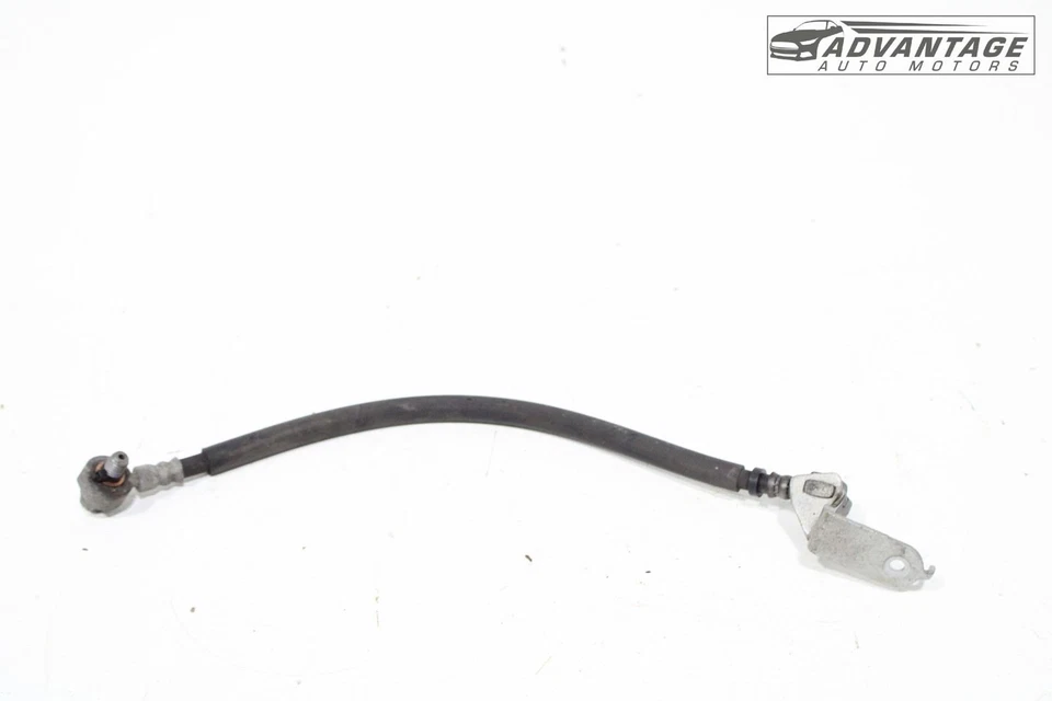 2015-2021 CHRYSLER 300 RWD TRASEIRO DIREITO ABS PINÇA DE FREIO TUBO DE MANGUEIRA FABRICANTE DE EQUIPAMENTO ORIGINAL - Imagem 2 de 4