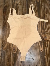 Skims Medium Fits Everybody Square Neck Scoop Back Bodysuit Ochre NWT