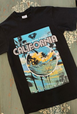 Shaka Wear Super Max Heavy California T Shirt Good Vibes West Coast Medium (G1)