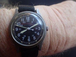 Mens Original 1981 USAF Pilot HAMILTON GG W 113 Military Ordnance HACKING Watch