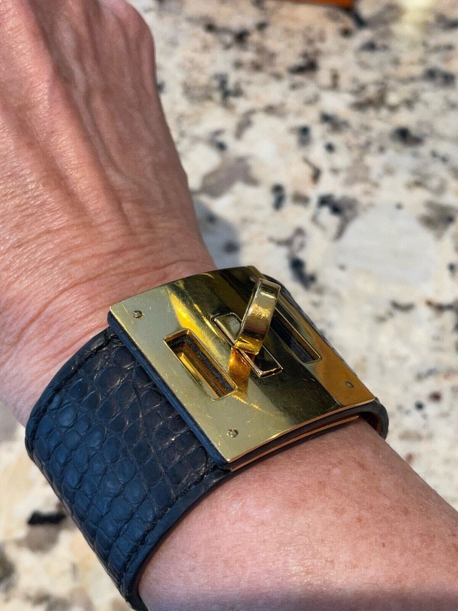 HERMES Hermes Alligator Kelly Dog Bracelet/Cuff, Black, GHW HERMES Hermes Alligator Kelly Dog Bracelet/Cuff, Black, GHW